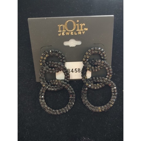 noir kei ninomiya Jewelry - NWT nOir Black Triple Round Circle Beaded Earrings 113312